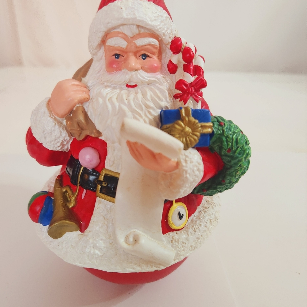 Holly Tree Santa Claus Musoc Box Roly Poly Plays Here Comes Santa